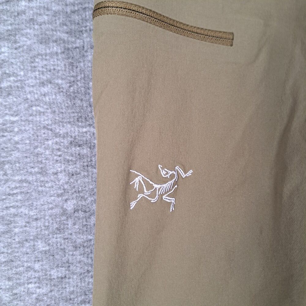 Arc'teryx Men's Gamma LT Pants in Olive - Picture 5 of 15